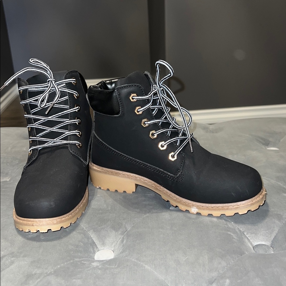 Black boots